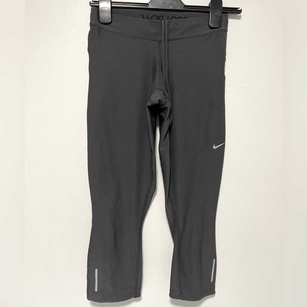 NIKE | DRI FIT JUST DO IT Dark Gray Half Leg Workout Leggings